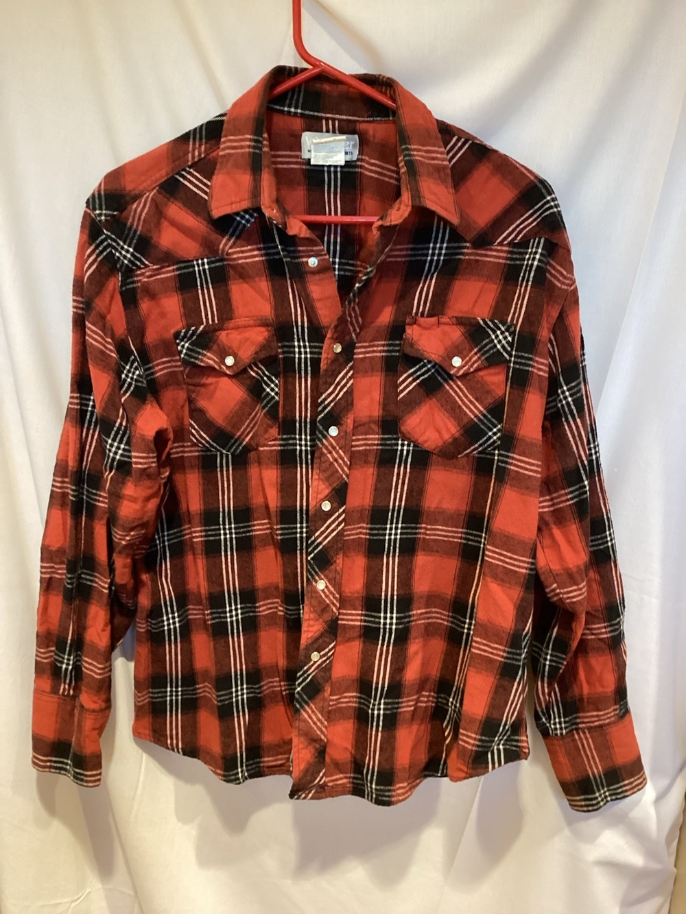 Red & Black Plaid Flannel Snap-Up Shirt